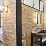 ホテル David An Der Donau 4*